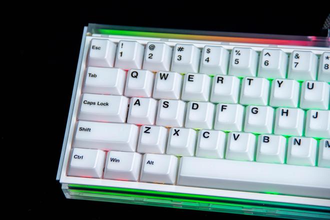 帽卷出新高度AKKO RAY 68新葡京娱乐城269元两面灯箱双层键(图3)